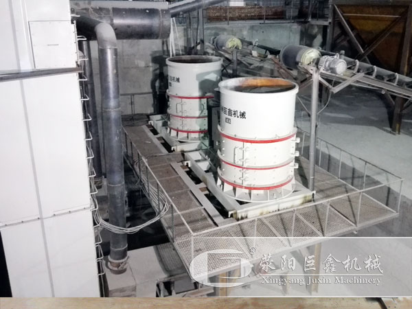 復(fù)合式制砂機客戶現(xiàn)場圖