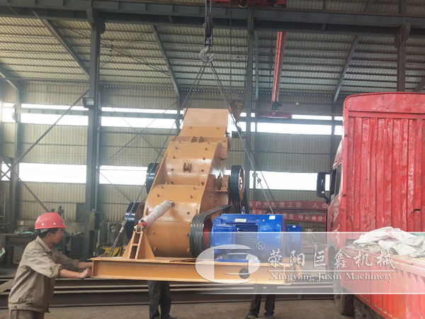 600X800雙轉子錘式破碎機發(fā)往漢中